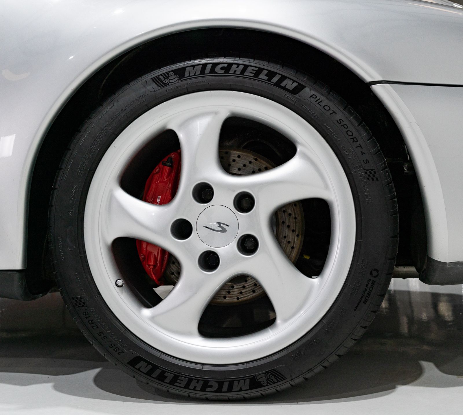 Used 1997 Porsche 911 Carrera 4S AWD/4WD image 13