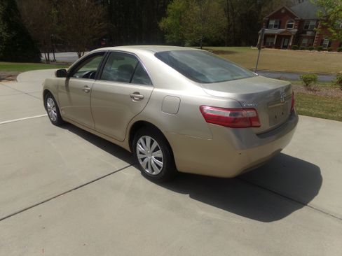 Used 2007 Toyota Camry CE image 3
