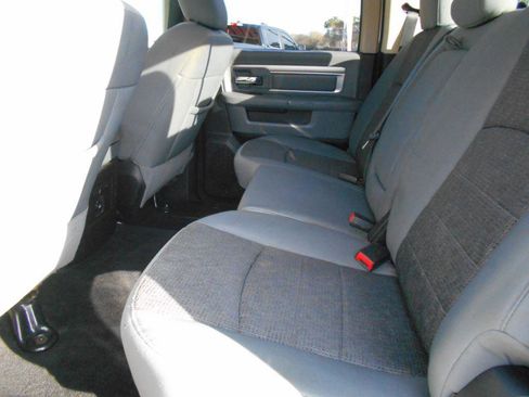 Used 2014 RAM 1500 Lone Star image 7