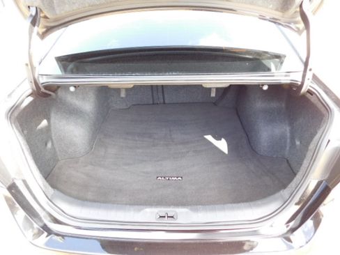 Used 2021 Nissan Altima 2.5 SV FWD image 7