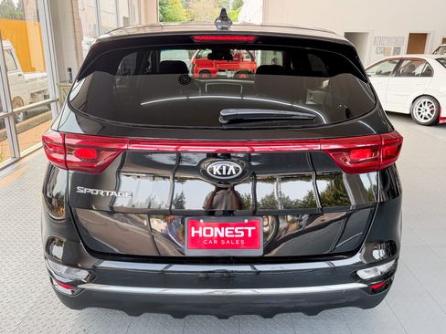 Used 2020 Kia Sportage FWD LX image 5