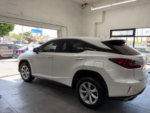 Used 2017 Lexus RX 350 FWD image 4