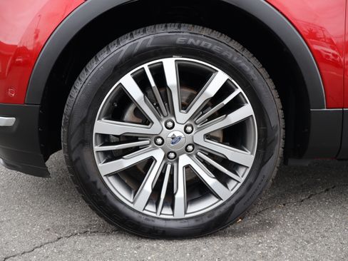 Used 2018 Ford Explorer Platinum image 34