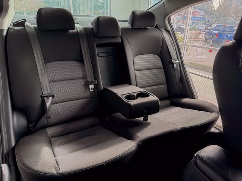 Used 2016 Kia Forte EX image 15