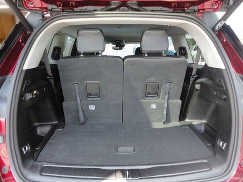 Used 2022 Jeep Grand Cherokee L 4WD Limited image 21