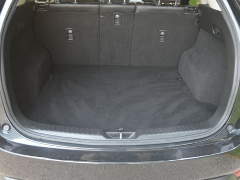 Used 2017 MAZDA CX-5 AWD Touring image 19