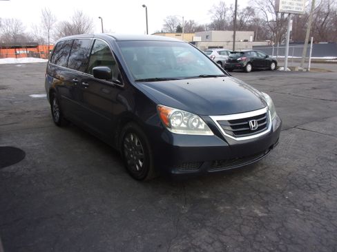 Used 2009 Honda Odyssey LX image 3