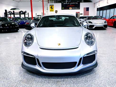Used 2016 Porsche 911 GT3 image 18