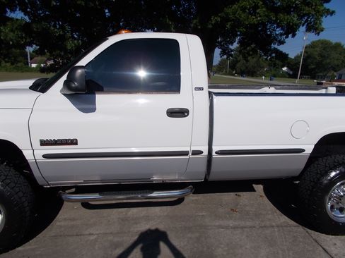 Used 1998 Dodge Ram 2500 Truck AWD/4WD image 6