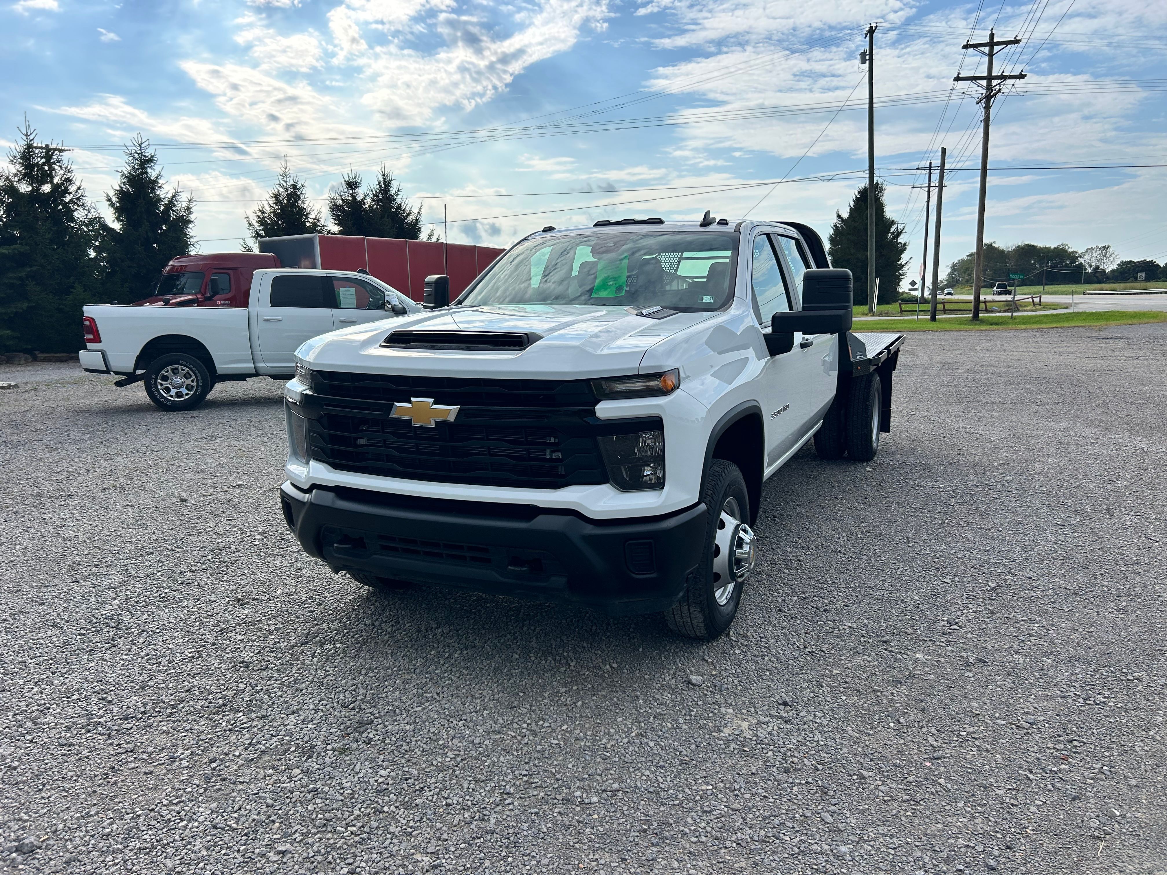 Used 2025 Chevrolet Silverado 3500 4x4 Crew Cab W/T image 7