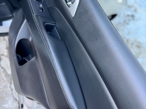 Used 2019 Nissan Pathfinder SL image 21