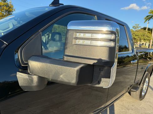 Used 2024 Chevrolet Silverado 2500 LTZ image 27