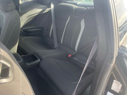 Used 2017 Chevrolet Camaro SS image 9