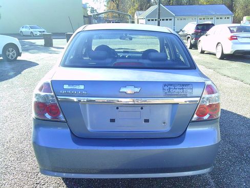 Used 2008 Chevrolet Aveo Sedan FWD image 4
