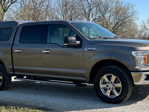 Used 2018 Ford F150 XLT image 10