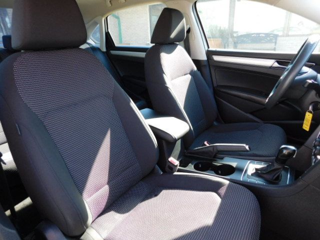Used 2017 Volkswagen Passat 1.8T S FWD image 23
