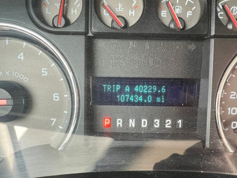 Used 2010 Ford F150 4x4 SuperCab image 9