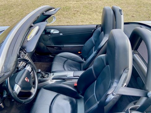 Used 2006 Porsche Boxster image 36
