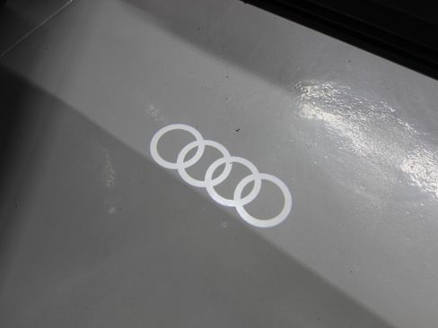 Used 2023 Audi Q5 2.0T Premium image 41