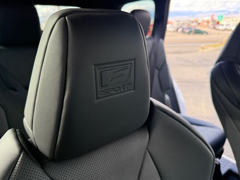 Used 2025 Lexus TX 500h image 16