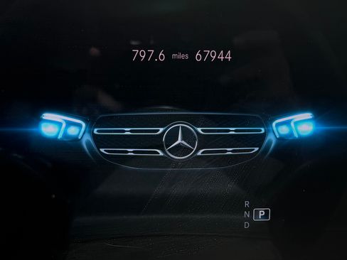 Used 2020 Mercedes-Benz GLE 350 4MATIC image 20
