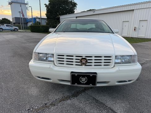 Used 2002 Cadillac Eldorado Collector's Edition FWD image 51