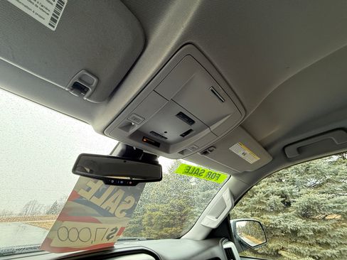 Used 2018 GMC Sierra 1500 SLT image 17