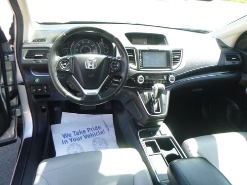 Used 2016 Honda CR-V Touring image 17