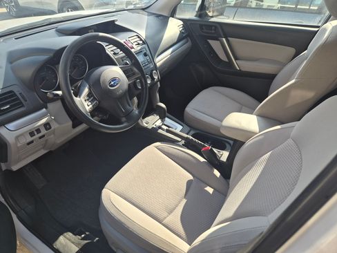 Used 2015 Subaru Forester 2.5i Premium image 5
