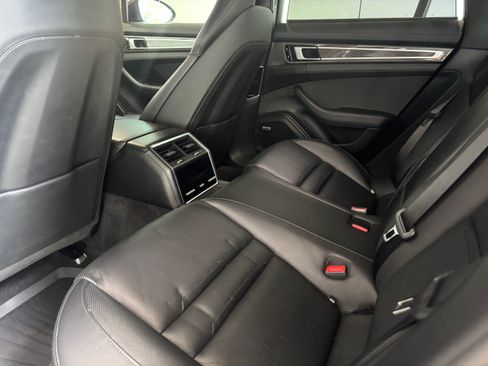 Used 2018 Porsche Panamera 4S Sport Turismo AWD/4WD image 12