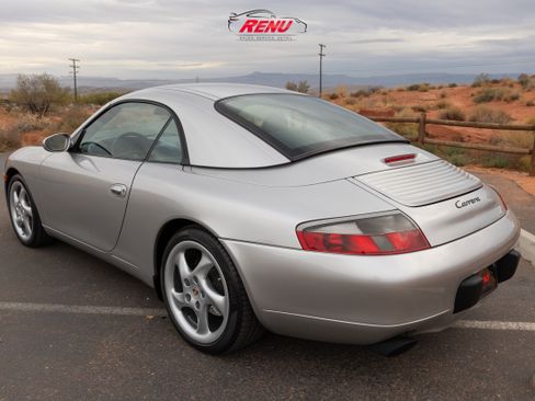 Used 2001 Porsche 911 Carrera image 9
