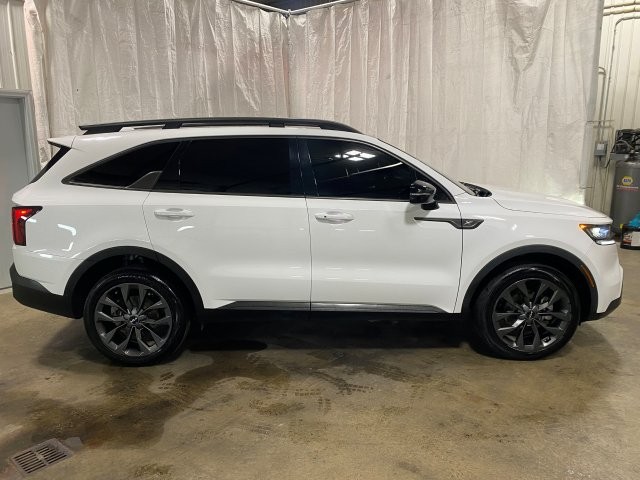 Used 2023 Kia Sorento AWD X-Line EX image 33
