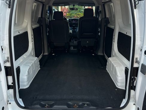 Used 2019 Nissan NV200 SV Van 4D FWD image 7