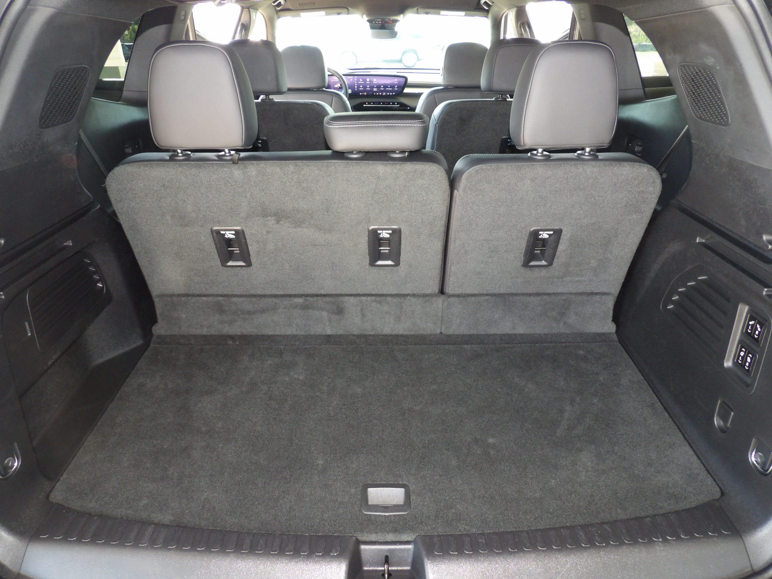 Used 2026 Buick Enclave FWD Preferred image 20