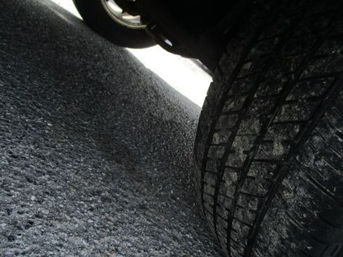 Used 2007 GMC Envoy SLE image 15