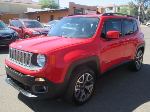 Used 2015 Jeep Renegade Latitude image 17