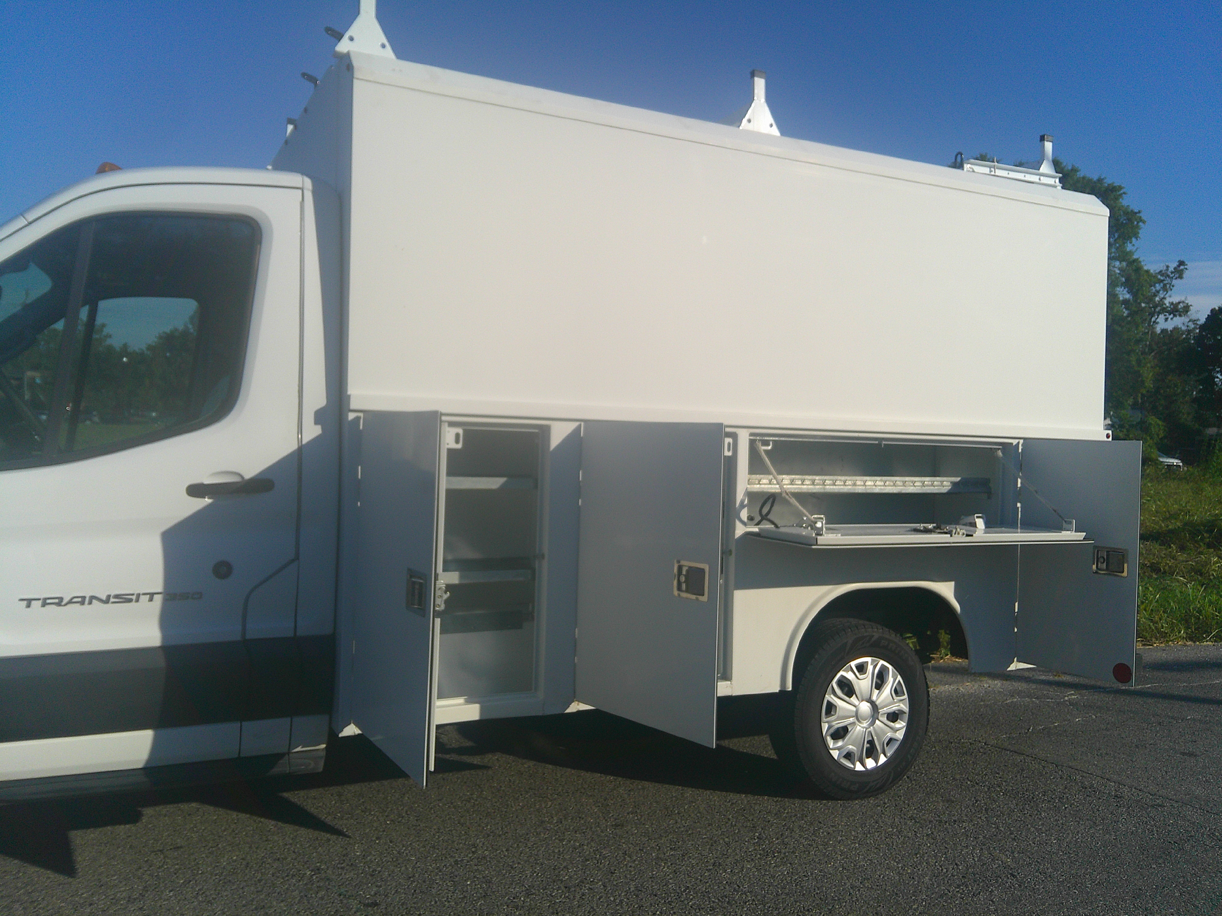 Used 2019 Ford Transit 350 138 RWD image 15