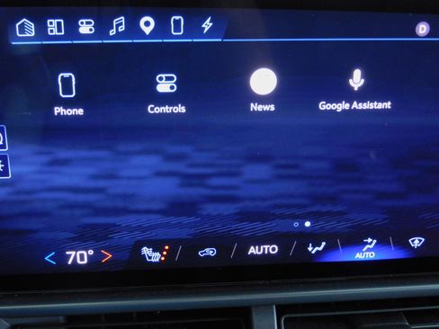 Used 2024 Chevrolet Equinox EV FWD RS w/2RS image 28