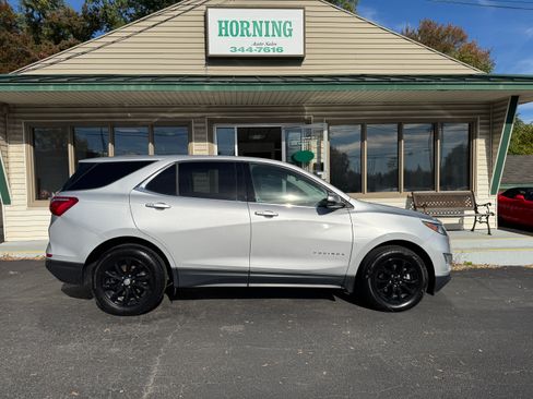 Used 2019 Chevrolet Equinox LT image 1