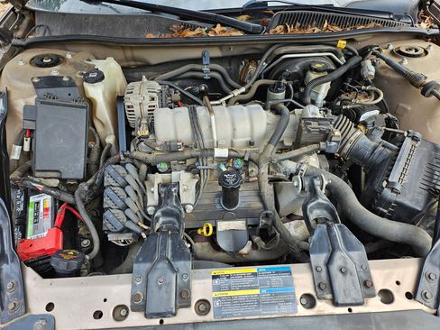 Used 2007 Buick LaCrosse CX image 17