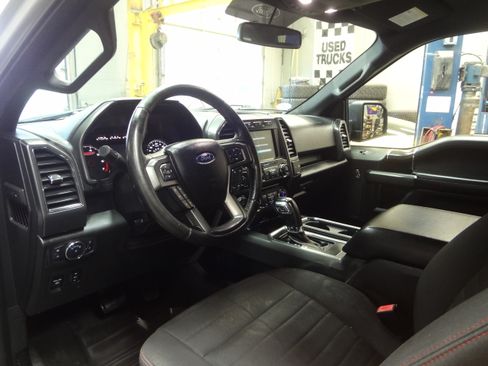 Used 2018 Ford F150 XLT image 15