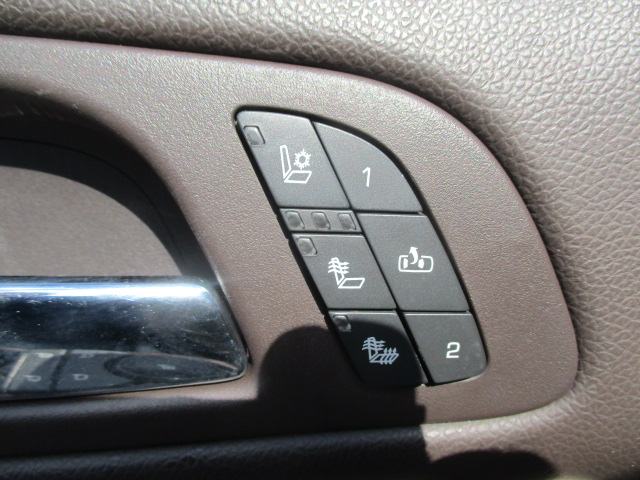 Used 2012 GMC Yukon AWD Denali image 19