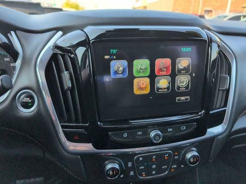 Used 2019 Chevrolet Traverse LT image 14