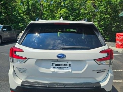 Used 2020 Subaru Forester Touring AWD/4WD image 5