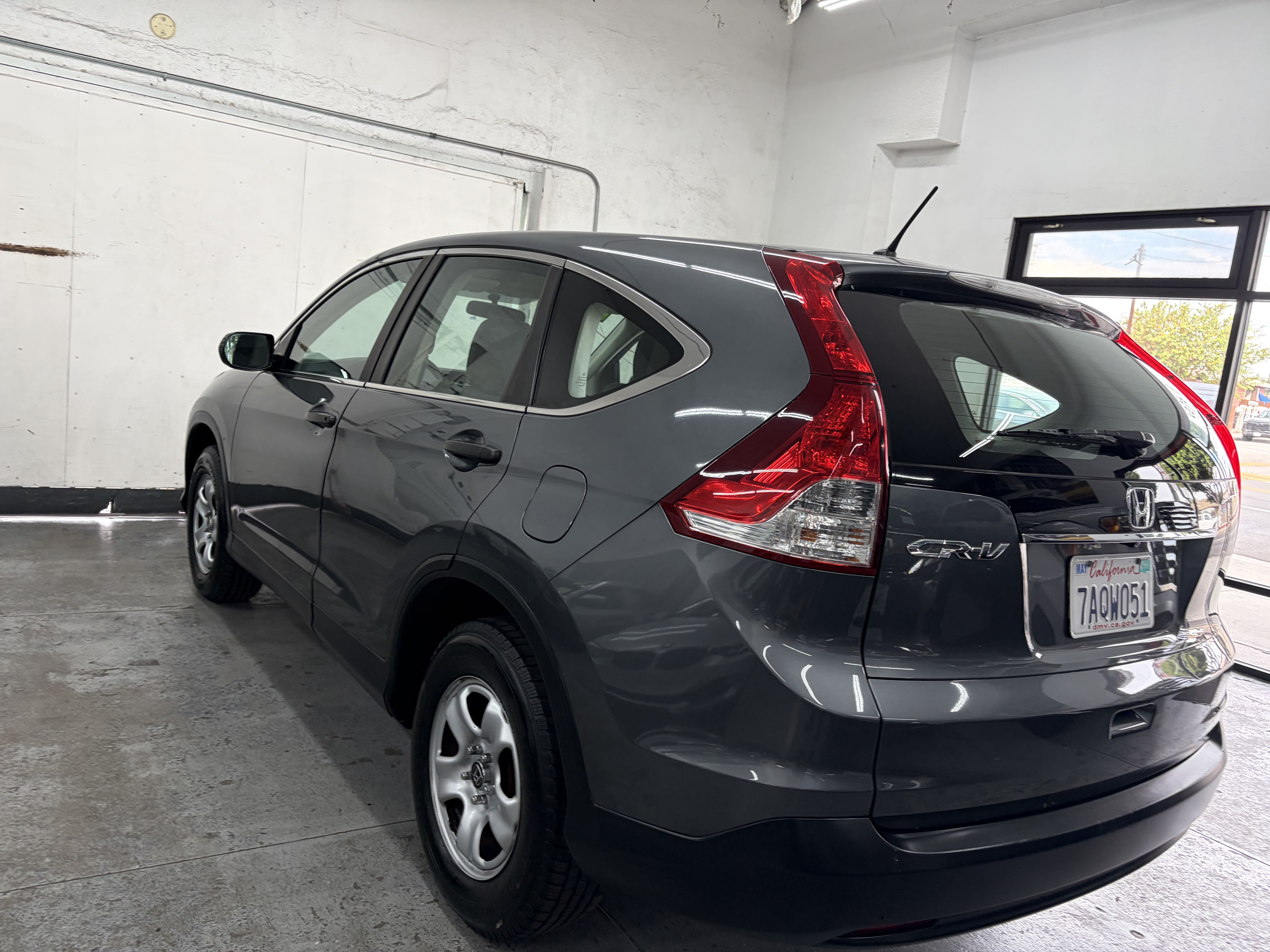 Used 2013 Honda CR-V FWD LX image 5