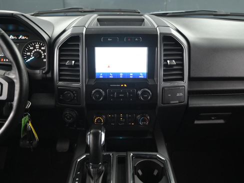 Used 2019 Ford F150 XLT image 18