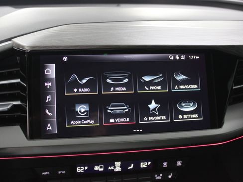 Used 2024 Audi Q4 e-tron quattro Premium Plus w/ S Line AWD/4WD image 22