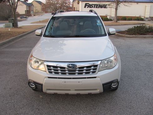 Used 2012 Subaru Forester 2.5X Limited image 3