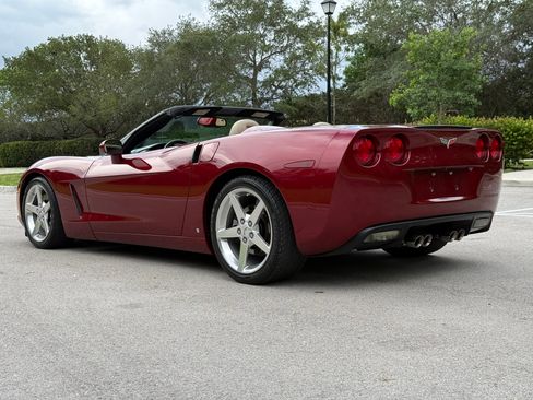 Used 2006 Chevrolet Corvette Convertible RWD image 7