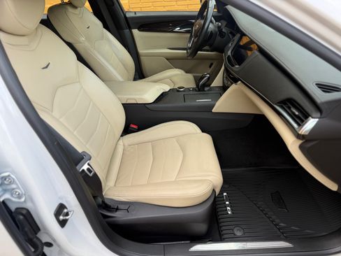 Used 2020 Cadillac CT6 Luxury image 8